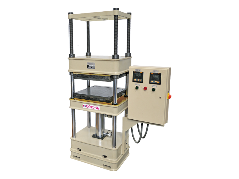 20 ton Lab Press
(Electrically heated platen)